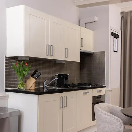 Canal Apartment Amsterdam