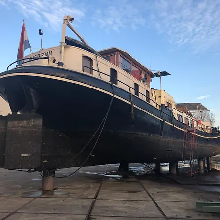 Hotelboot Zwaan * Amsterdam