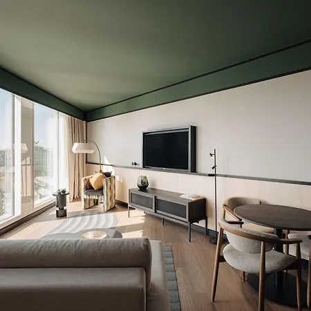 Doubletree By Hilton Centraal Station