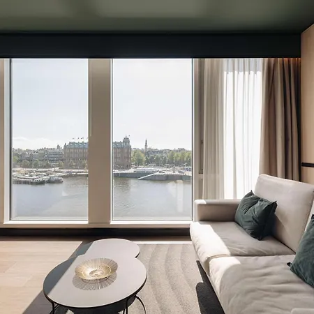 Doubletree By Hilton Centraal Station