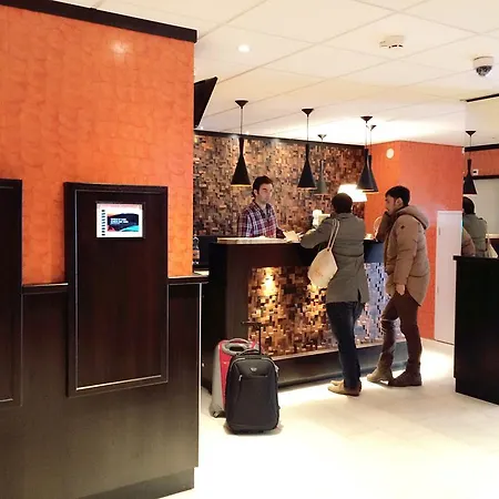 Mozart Hotel 2*