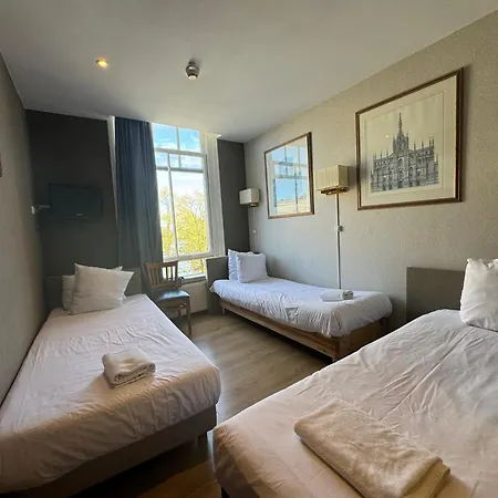 Hotel Di-ann City Centre 2*