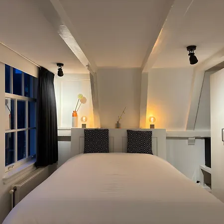 Bed & Breakfast Nine Streets