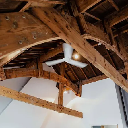 Kerkstraat Bed & Breakfast 2*