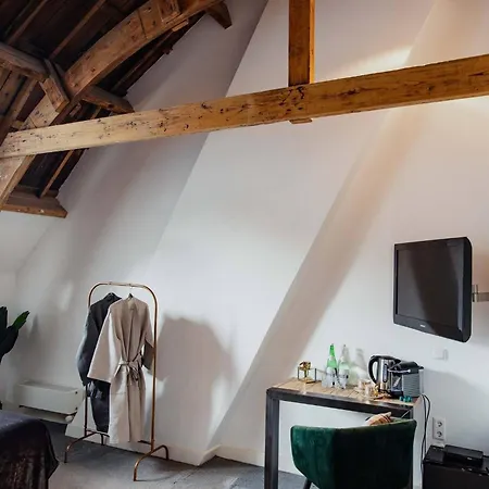 Bed & Breakfast Kerkstraat 2*