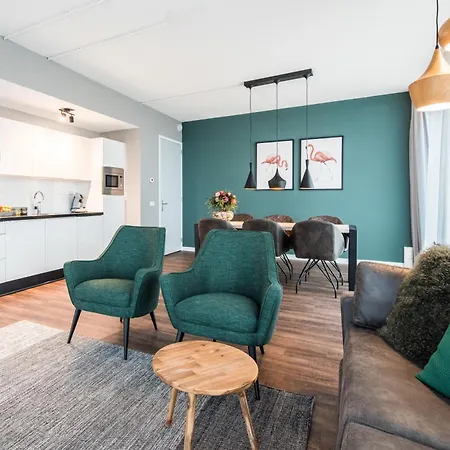 Yays North By Numa Aparthotel 4*
