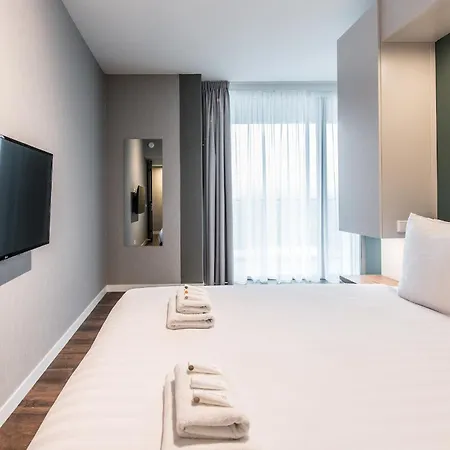 Aparthotel Yays North By Numa 4*