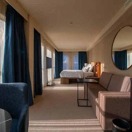 Pestana Riverside Hotel 5*