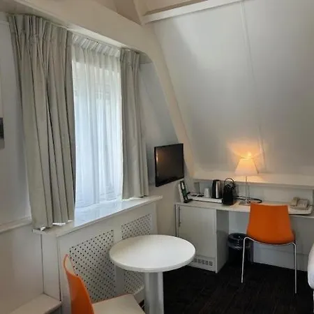 Multatuli Hotel