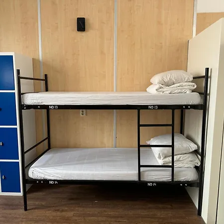 Hostel Xplore