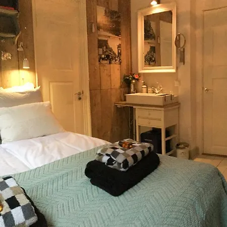 Guesthouseamsterdam ゲストハウス