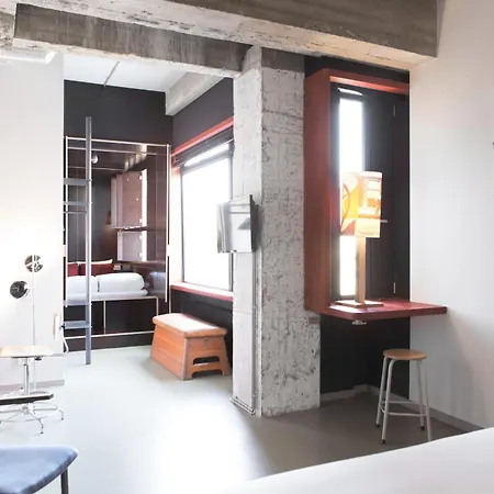 Volkshotel Amsterdam