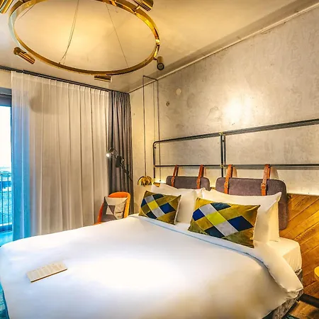 Hotel Four Elements