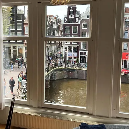 Canal View Bed & Breakfast