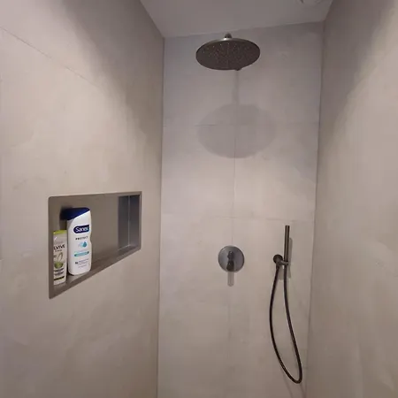 Luxury With Private Bathroom On Great Location. Alloggio in famiglia Amsterdam