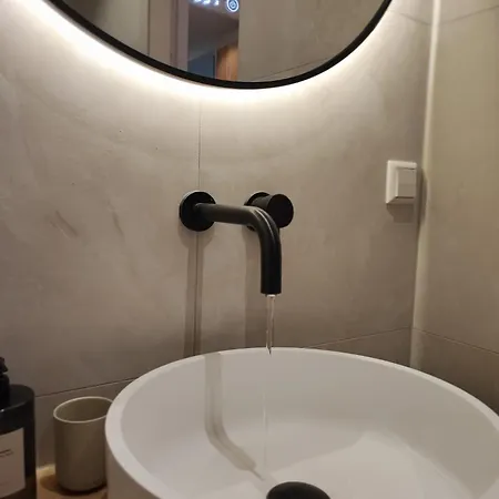 Homestay Luxury With Private Bathroom On Great Location. Amsterdam