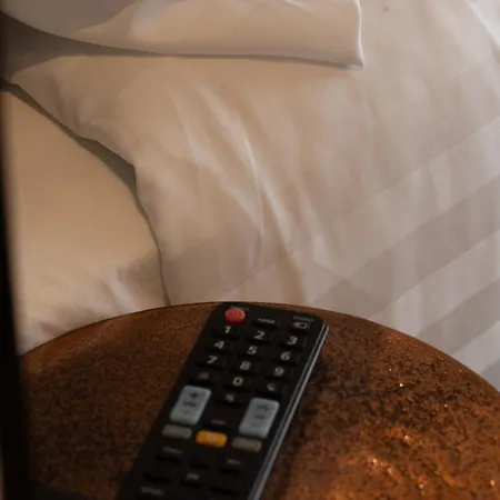 Midtown Extra Hotel