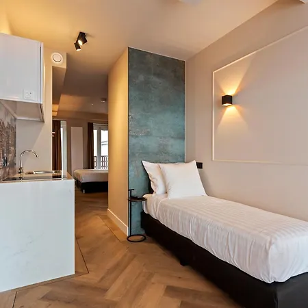 Midtown Extra Hotel 3*