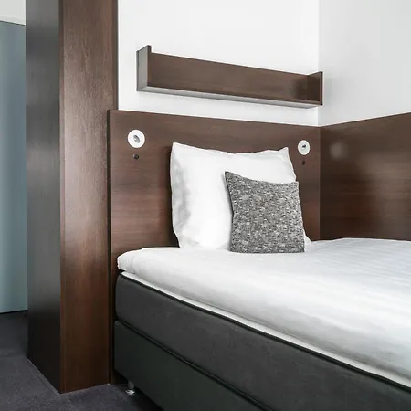 City Garden Hotel