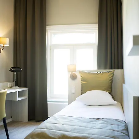 Apple 3* Amsterdam
