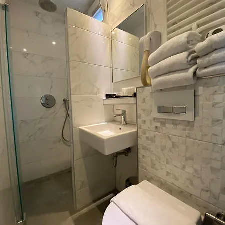 Hotel Alp 2*
