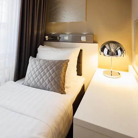 Hotel Cc