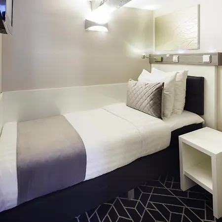 Hotel Cc