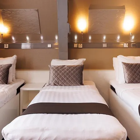 Cc Hotel 3*