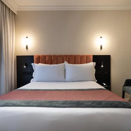 Hotel Catalonia Vondel 4*