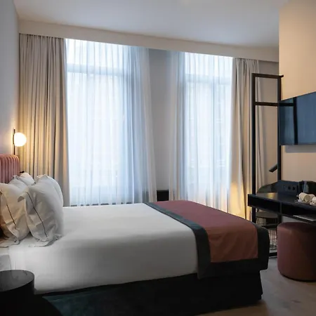 Catalonia Vondel Hotel 4*