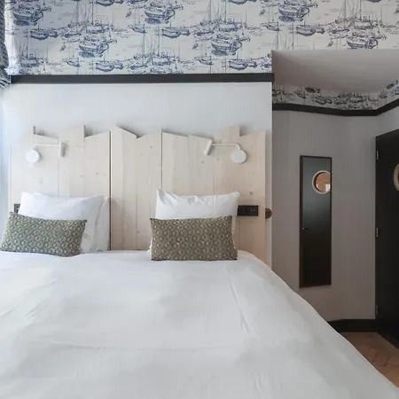The Hendrick's Hotel