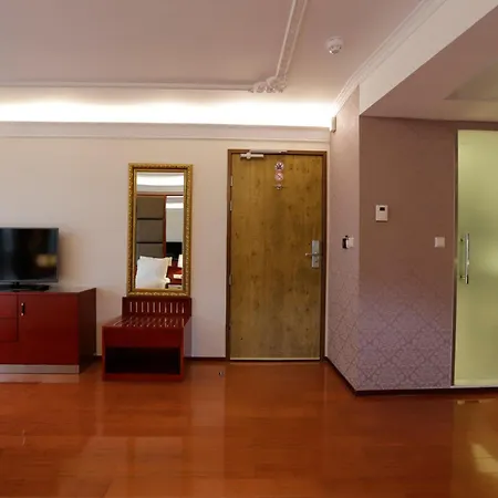 Chasse Hotel