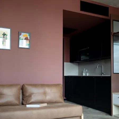 Bob W Noord Aparthotel 4*