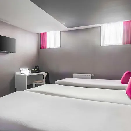 Ibis Styles Amstel Szálloda