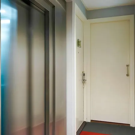 Hotel Ibis Styles 3*