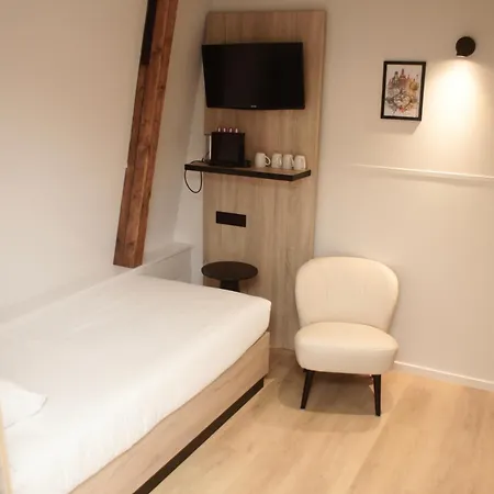 Gelder Hotel 2*