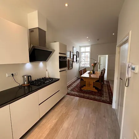 House With 2 Private Independent Studio's 120 M2 阿姆斯特丹