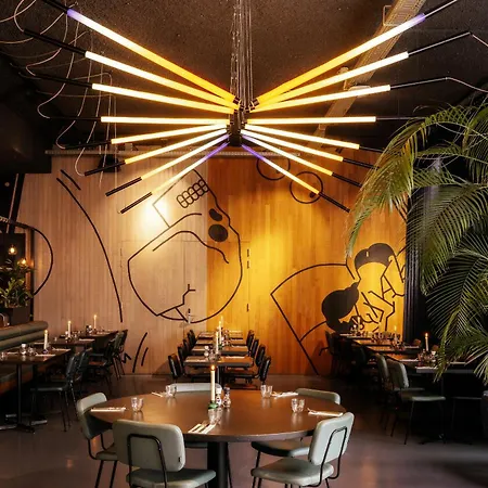 The Social Hub 4* Amsterdam