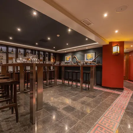 Hotel Grand Amrath 5*