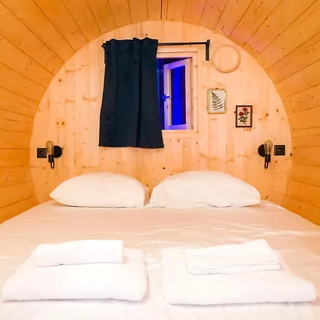 Hotel Outside