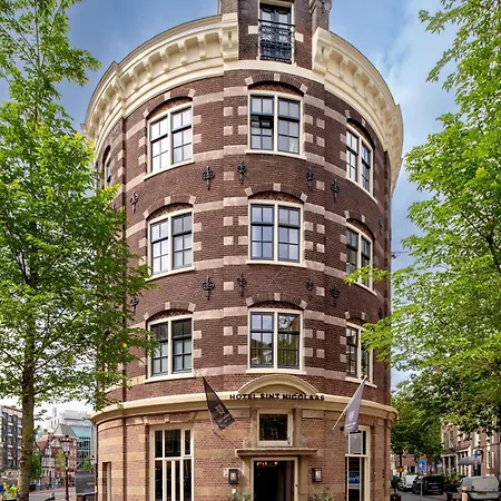 Sint Nicolaas Hotel 3*