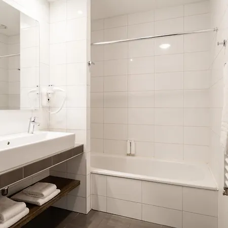 Apartahotel Yays Island By Numa Ámsterdam