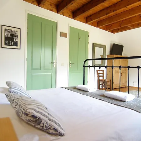 Homestay Tranquil Wooden House With Free Parking Amsterdam