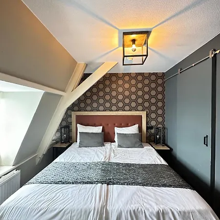 Prinsengracht Hotel 3*