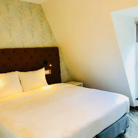 Chasse Residency Hotel 4*