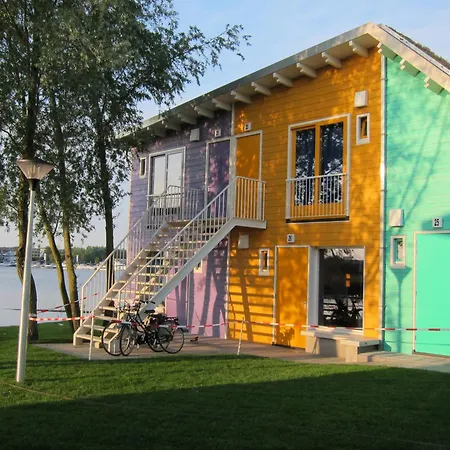 Campingplads Zeeburg 3*