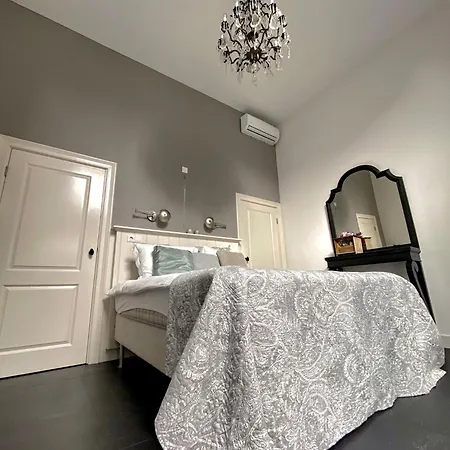 Bed & Breakfast Diemerbrug *