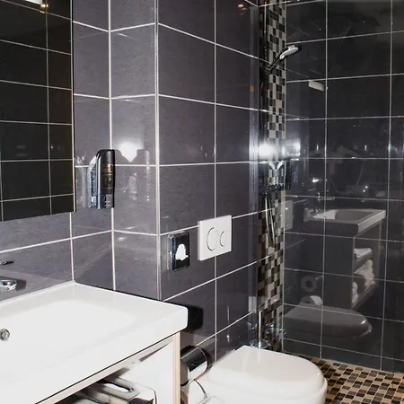 Golden Mansion Апарт-отель 3*