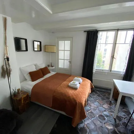 Herberg Cozy Studio In The Heart Of Amsterdam