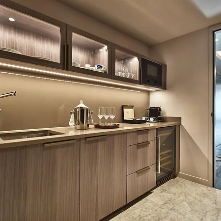 Hyatt Regency 5* Amsterdam